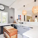 Feriehus 4 Bedroom Awesome In