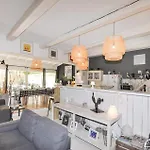 4 Bedroom Awesome In