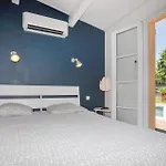 Feriehus 4 Bedroom Awesome In