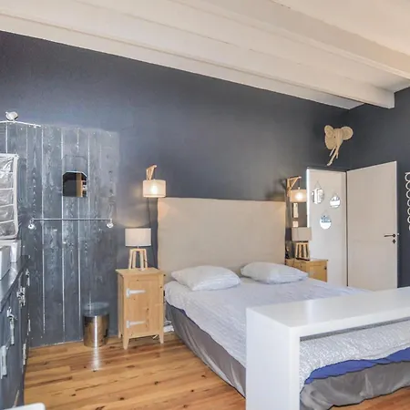 Tatil Evi 4 Bedroom Awesome In Narbonne