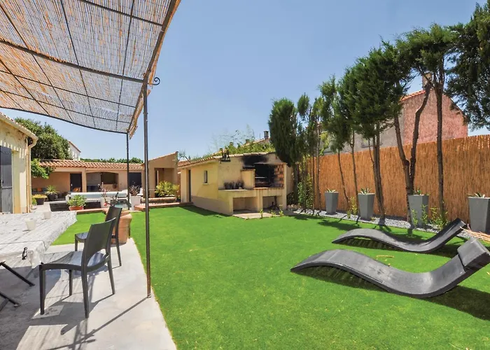 Casa de Férias 4 Bedroom Awesome In Narbona