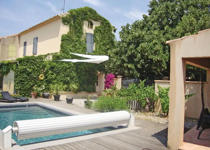 4 Bedroom Awesome In